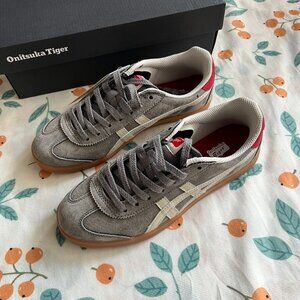 Onitsuka Tiger Tokuten Gray Sneakers